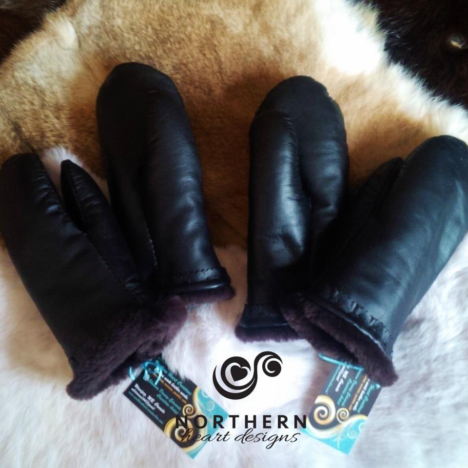Plain Leather mitts
