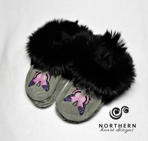 moccasins, slippers, beading, suede, leather, fur
