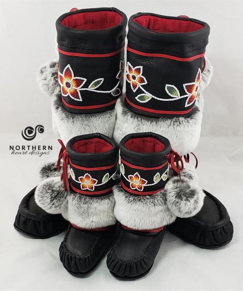 Vintage Inspired Middle Fur Cuff Style Mukluks